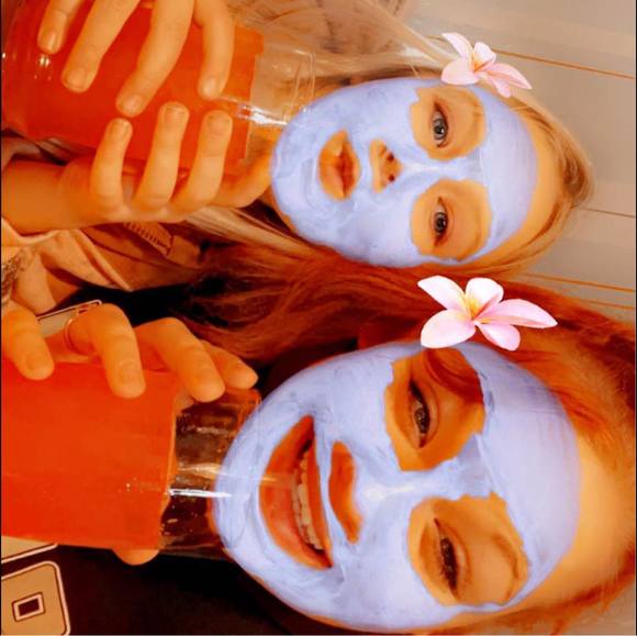 Meet your Posher, Shae - Picture 1 of 1